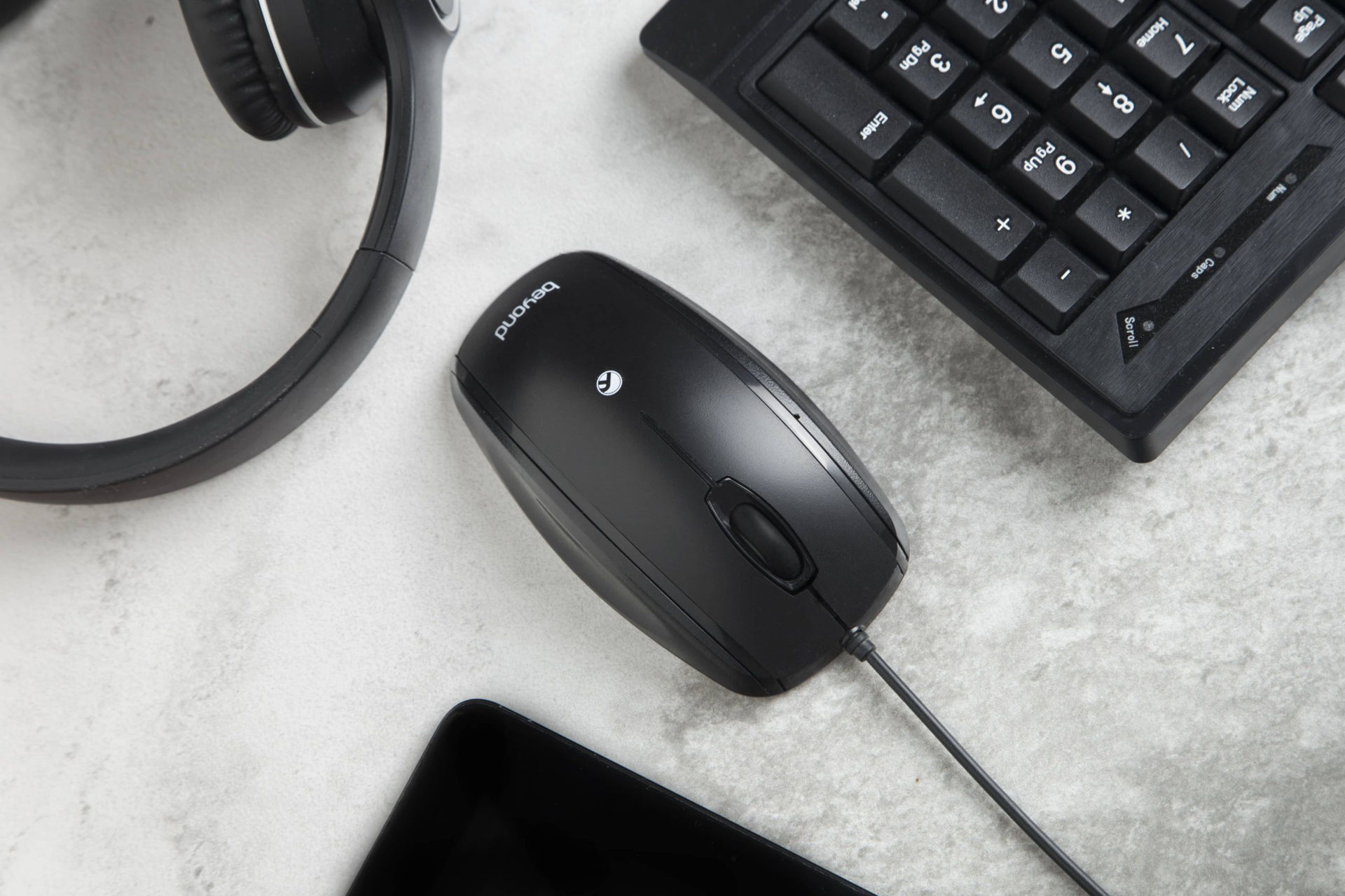 کیبورد و ماوس با سیم برند بیاند مدل KEYBOARD MOUSE BEYOND 6220