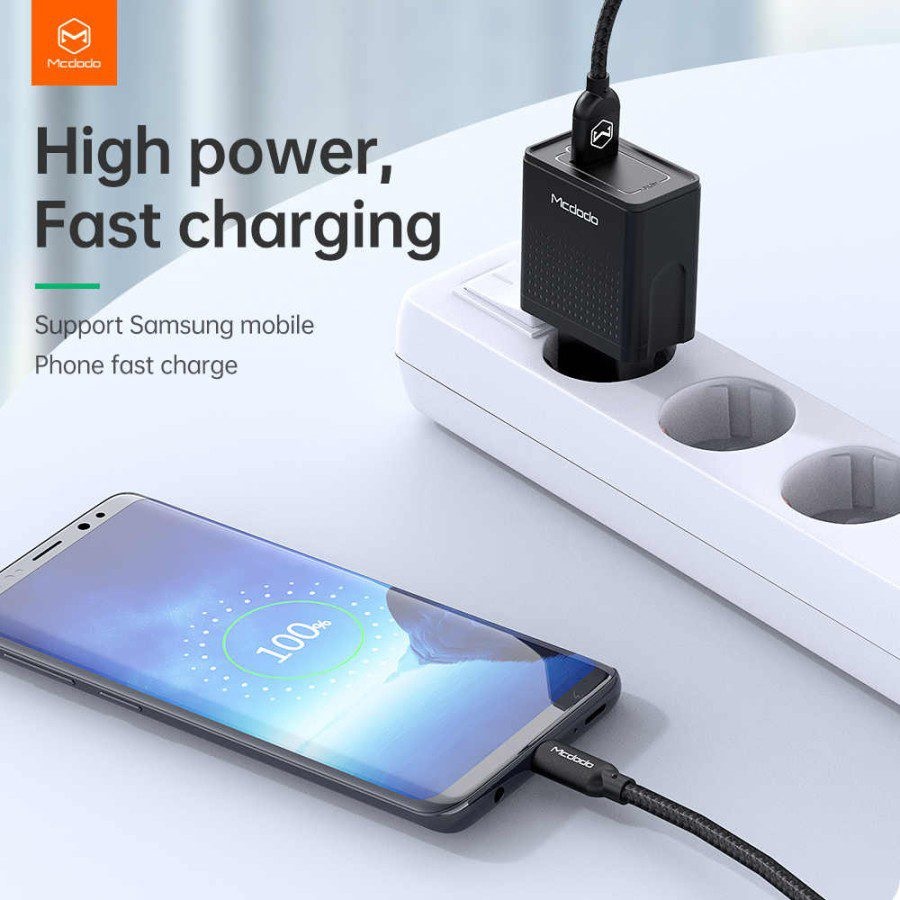 شارژر دیواری فست شارژ به همراه کابل تایپ سی مک دودو مدل CHARGER FAST MCDODO CH-5800 VOOC 22.5W EU