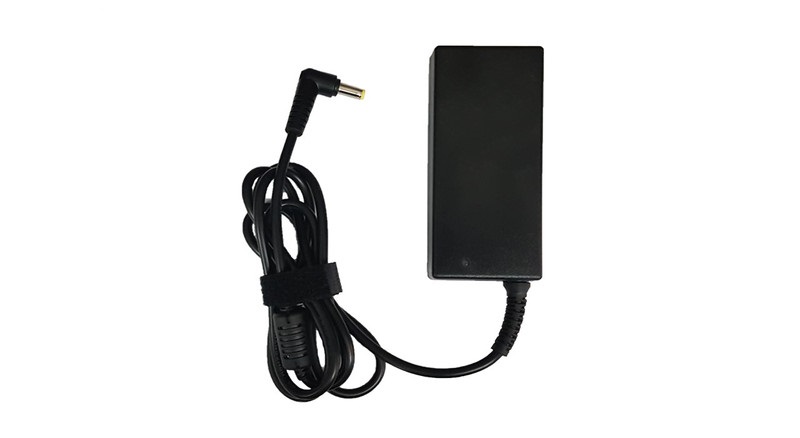 شارژر لپ تاپ ایسر 19 ولت 3.42 آمپر مدل ADAPTER ACER ADP-65SB-BB